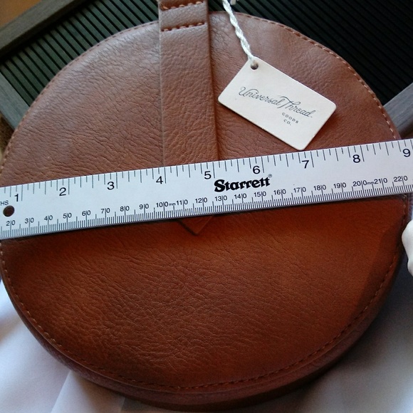 ❎SOLD OUT❎Brown Small Circular Clutch Bag - Picture 7 of 8